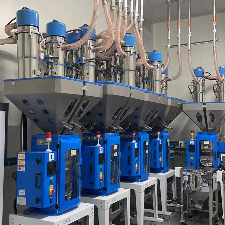 Kuinka keskusruokintajärjestelmä kehittyy ratkaisemaan nykypäivän tehtaan pullonkaulat?